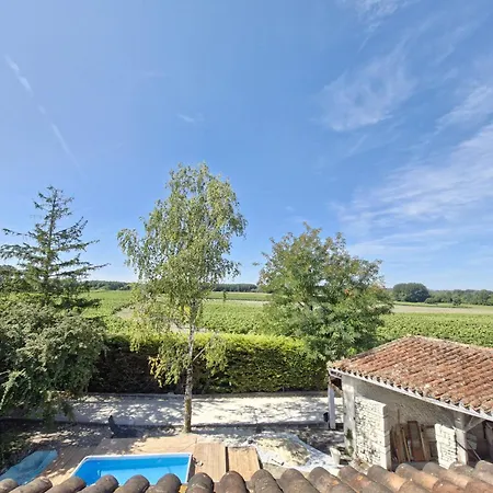 Casa vacanze Le Clos Des Vignes Criteuil-la-Magdeleine